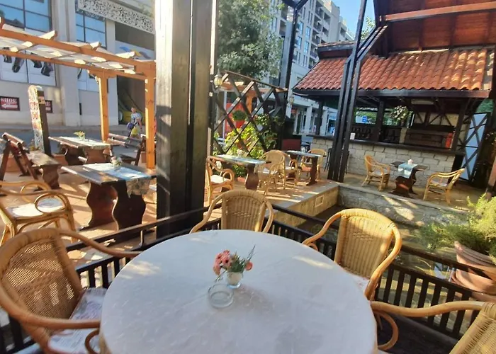 Ξενοδοχείο Bora